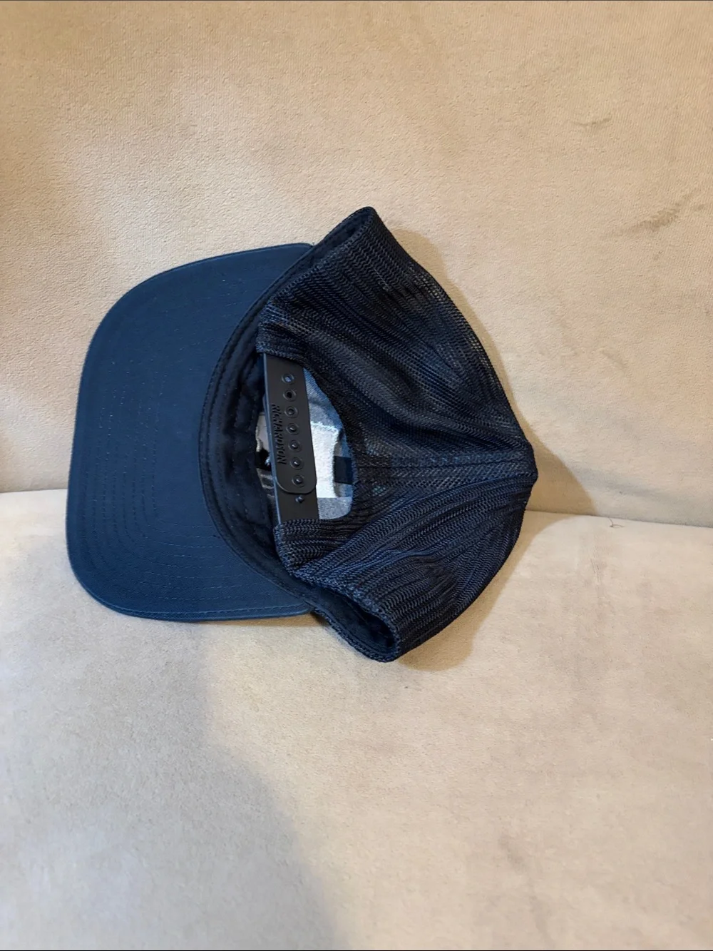 Richardson black trucker